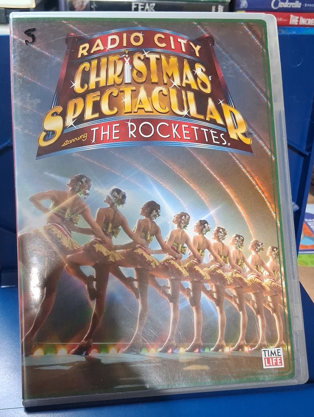 Radio City Christmas Spectacular Starring The Rockettes - DVD (Green)